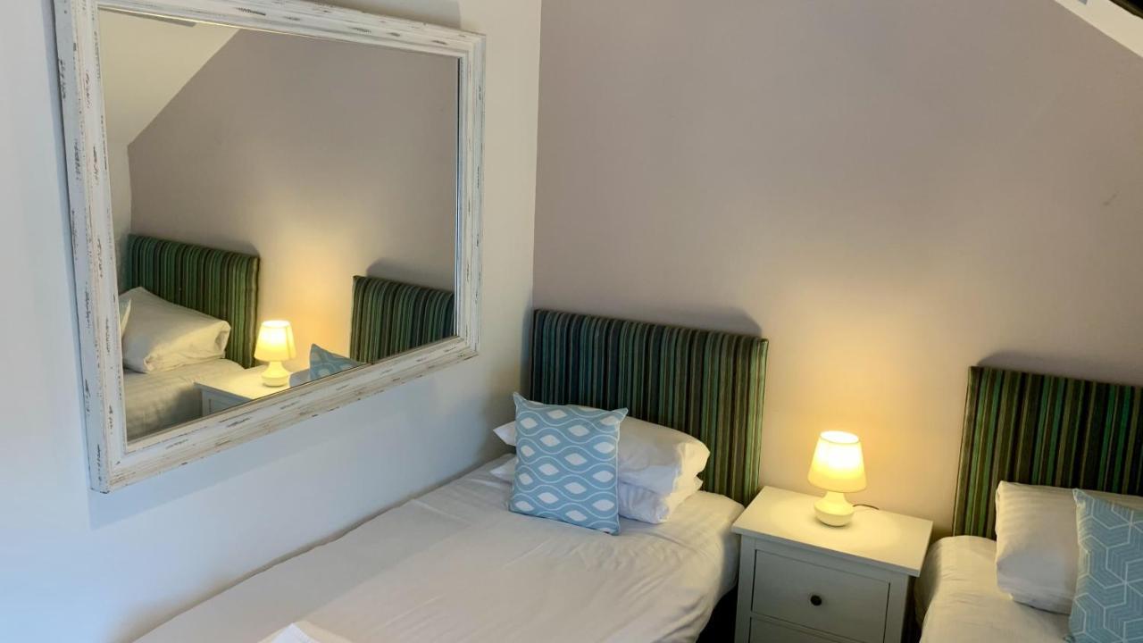 Cape Cornwall Club St Just Room photo