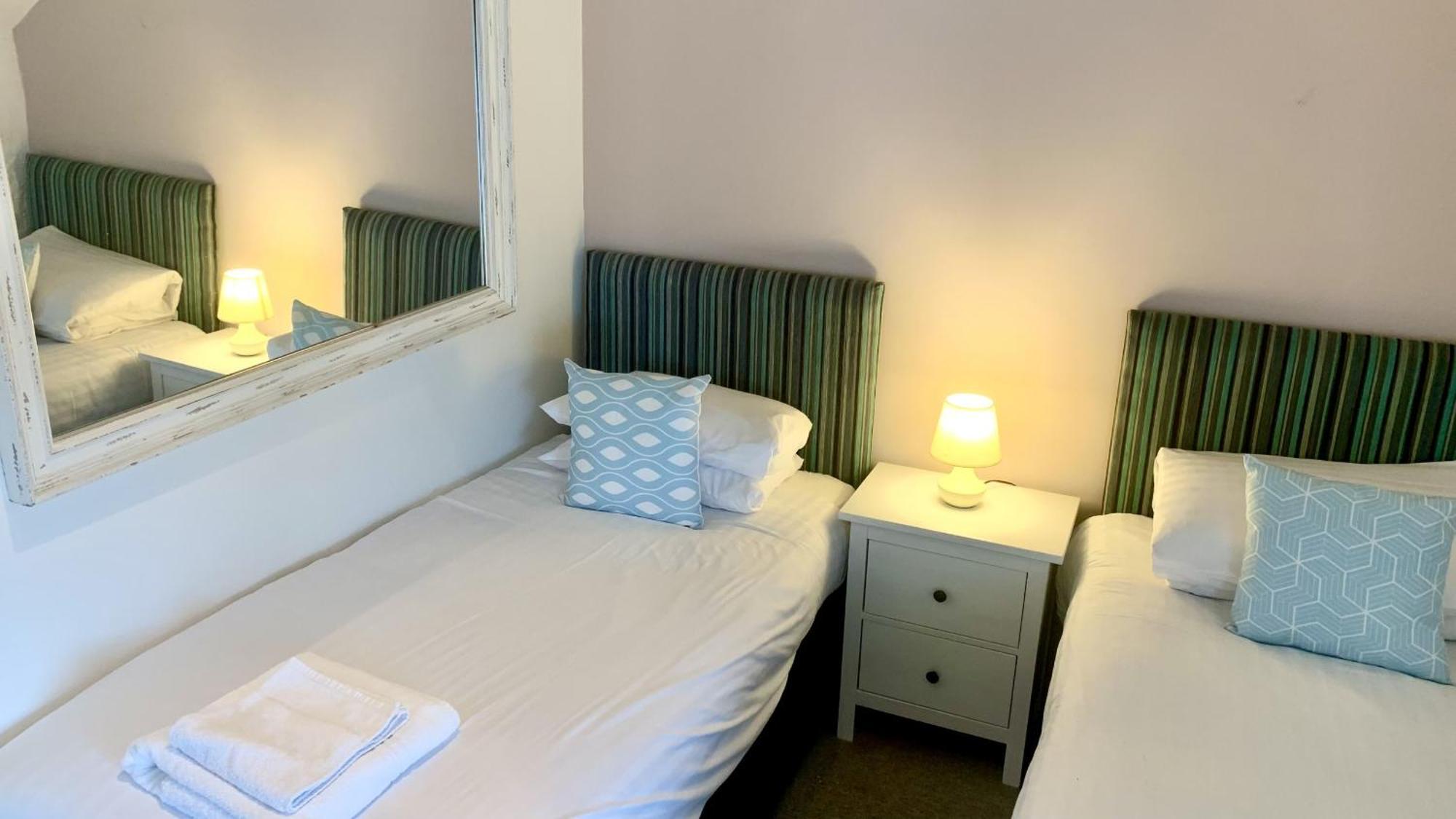 Cape Cornwall Club St Just Room photo